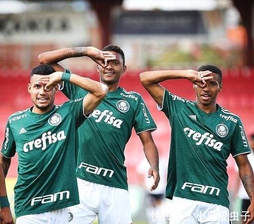 前锋斯特林 前锋斯特林