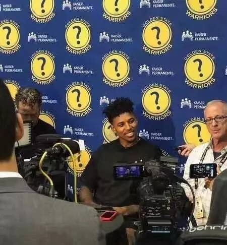 率曲线稳稳 率曲线稳稳